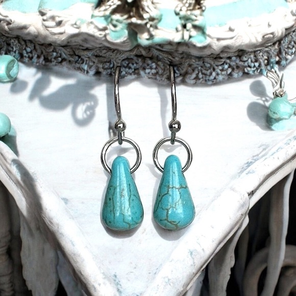5 For $25💫Turquoise Teardrop Dangles Earrings - Picture 1 of 4